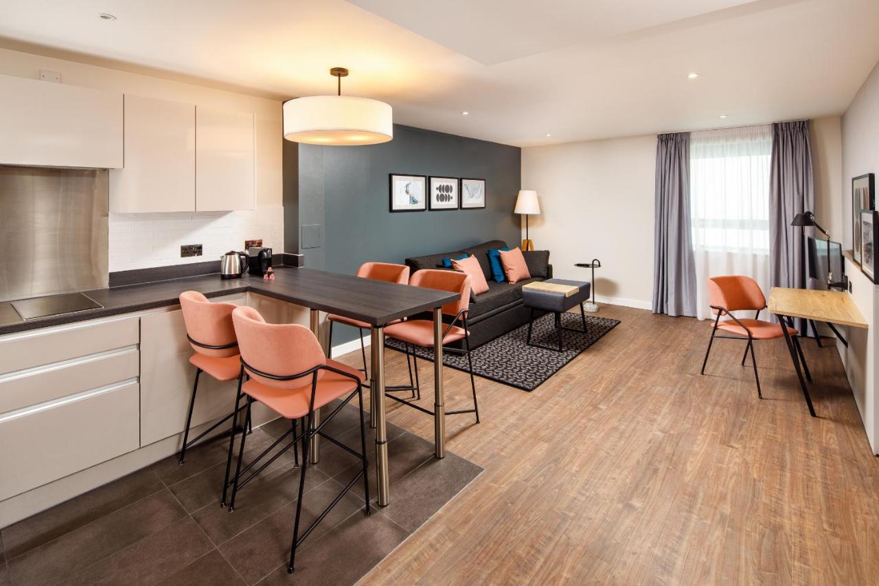 Aparthotel Adagio London Sutton Point מראה חיצוני תמונה